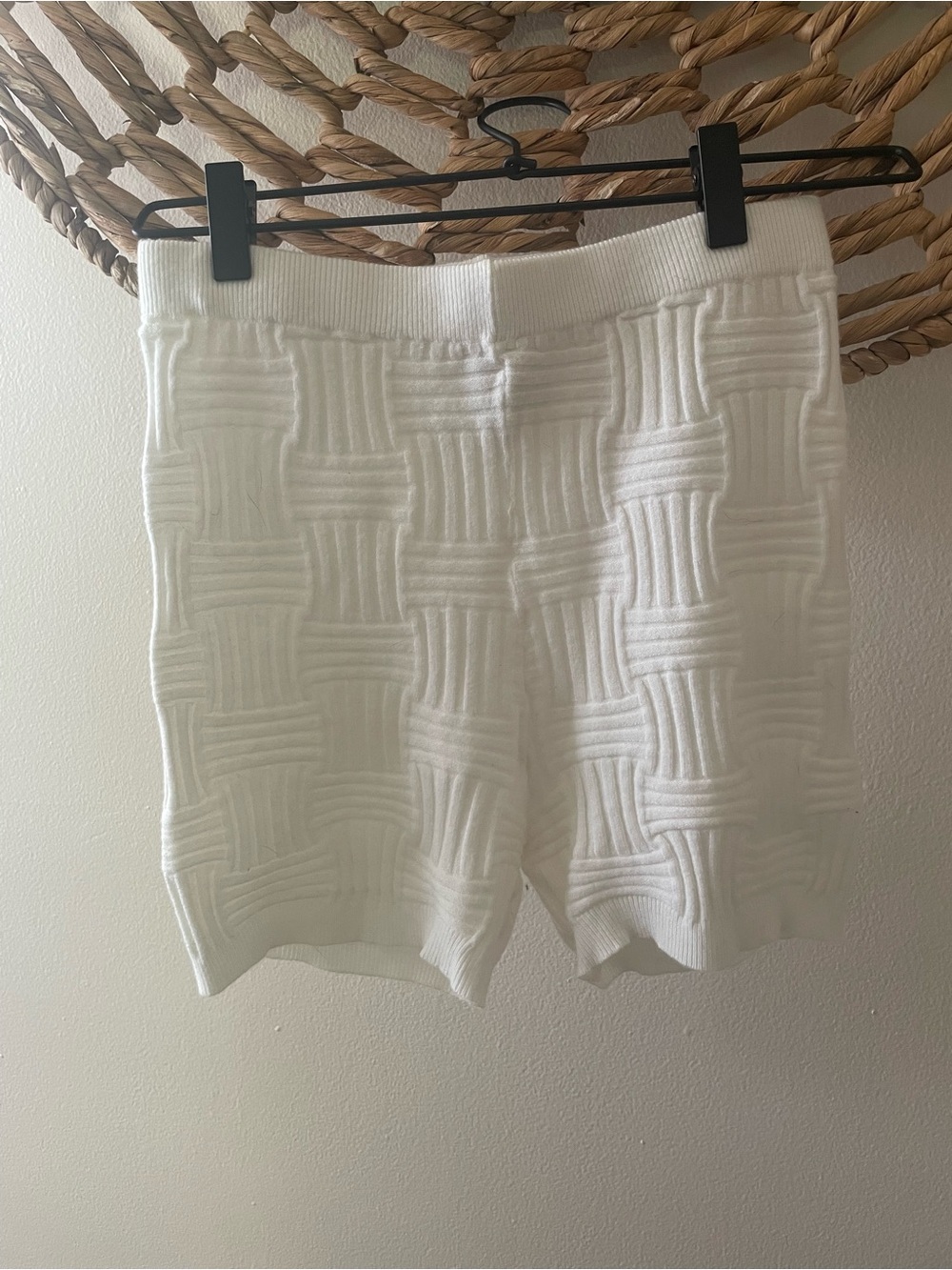 Daisy Ribbed Knit Zip Crop Top & Shorts Set - Picture 5 of 12